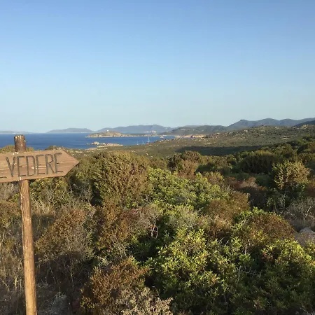 La Ginestra Chia 4* דומוס דה מריה