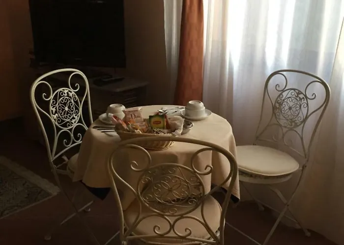 La Ginestra Chia Panzió 4*